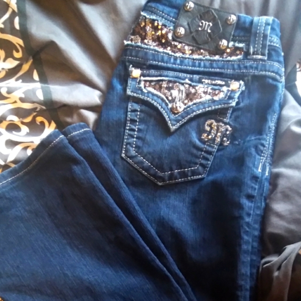 Miss me easy boot style, sz 28, darker blue jeans